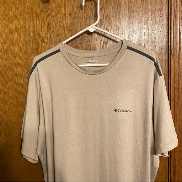 Men’s Extra Large Columbia Omni-Shade Sun Protection Shirt - Picture 7 of 12